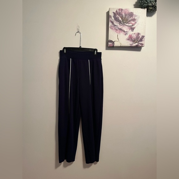 SPANX AirEssentials® Pique Flare Pant - Small Petite - Picture 6 of 6